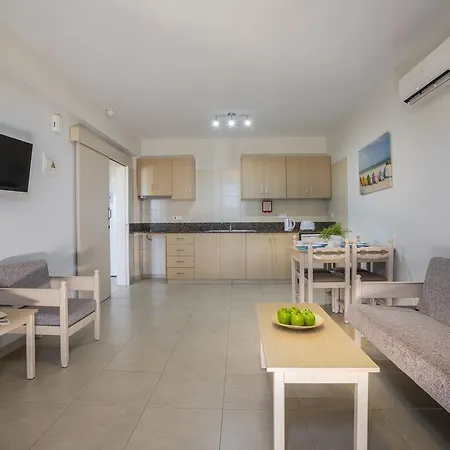 Christabelle Aya Napa