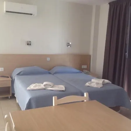 Aparthotel Christabelle 3*