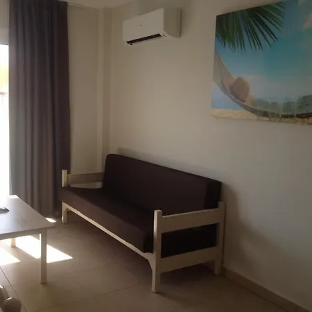 Hotel de apartamente Christabelle 4*