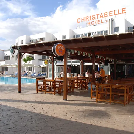 Hotel apartamentowy Christabelle