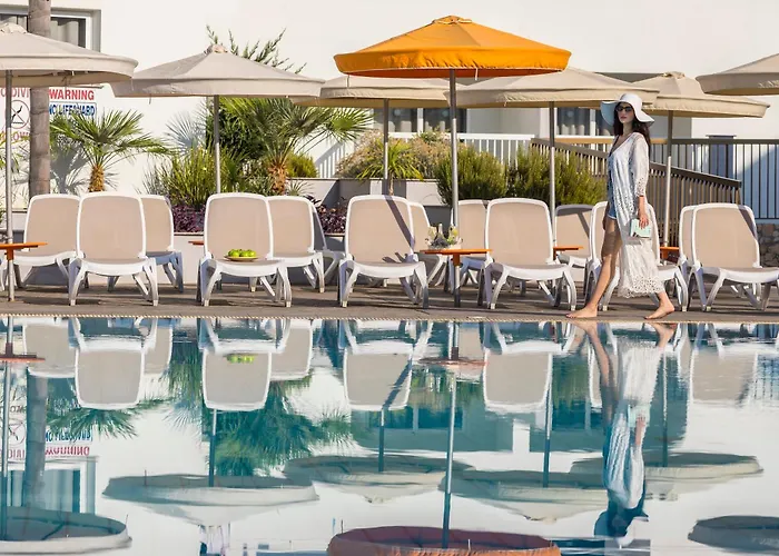 Christabelle Ajia Napa