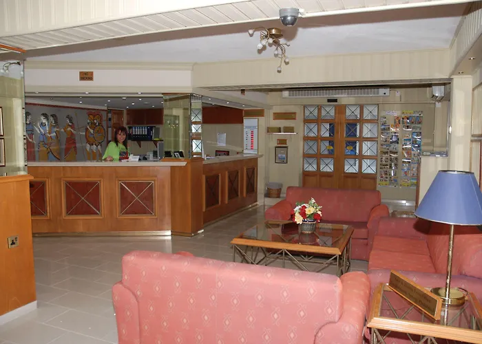 Christabelle Apartmanhotel Ajía Nápa